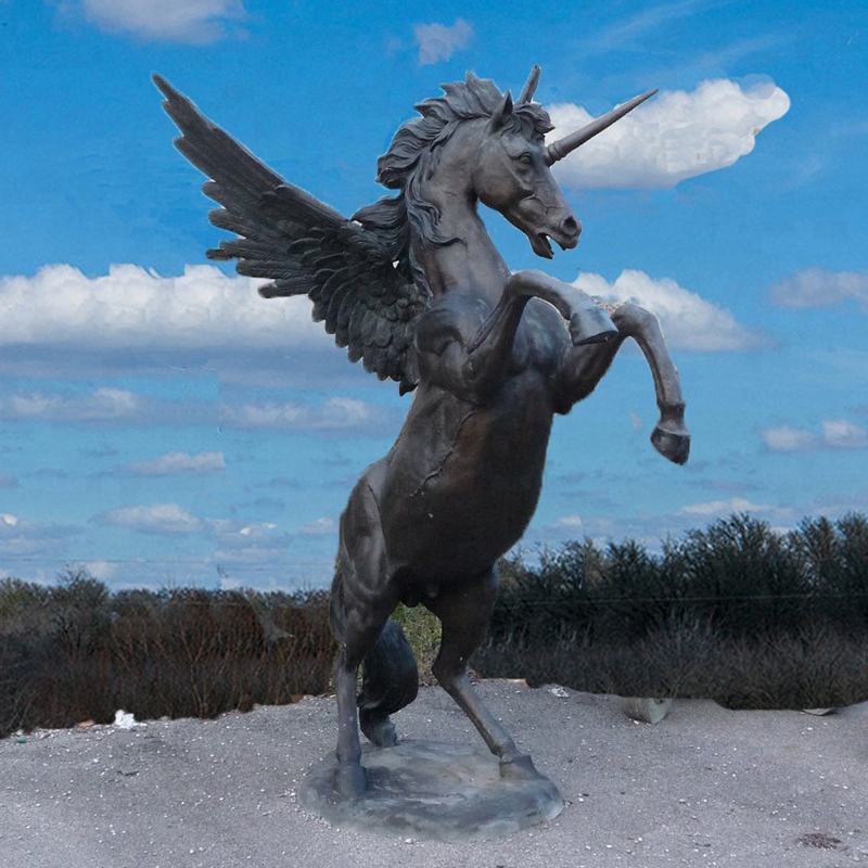 Outdoor decorative bronze unicorn sculpture