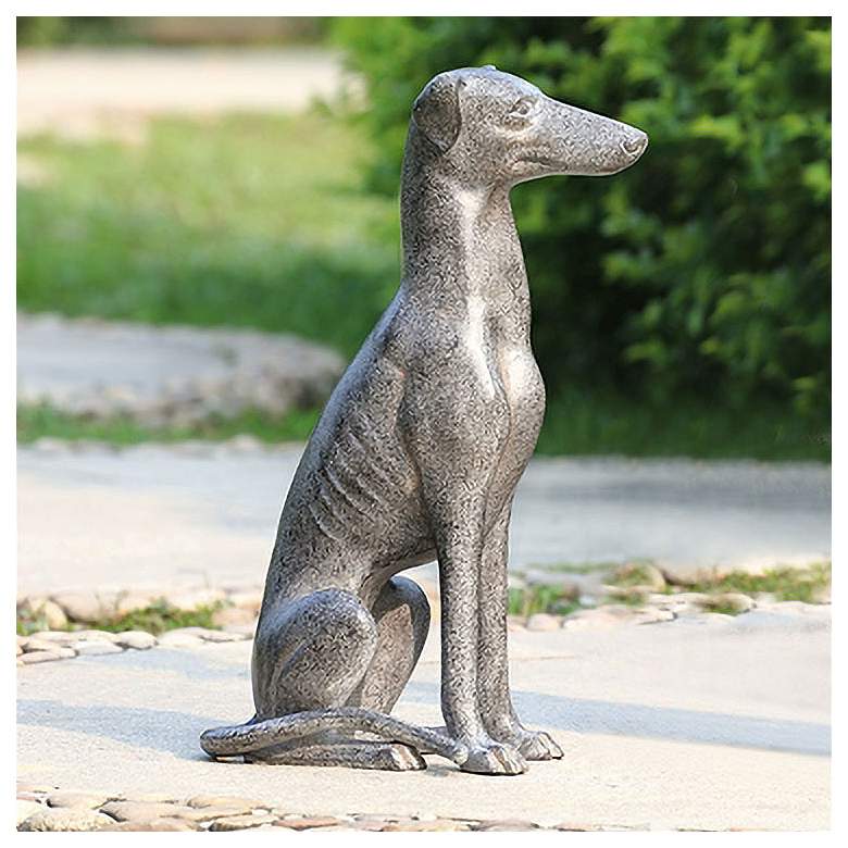 Sculpture dog