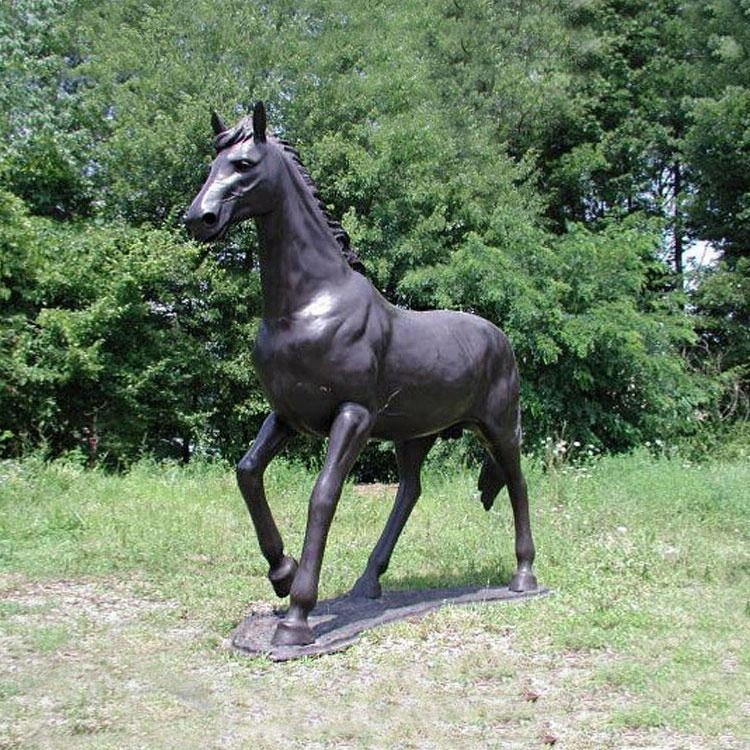 horse sculpture bronze