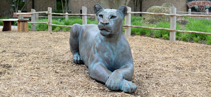 A medium animal sculpture bronze 