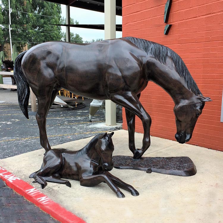 horse bronze sculpture 