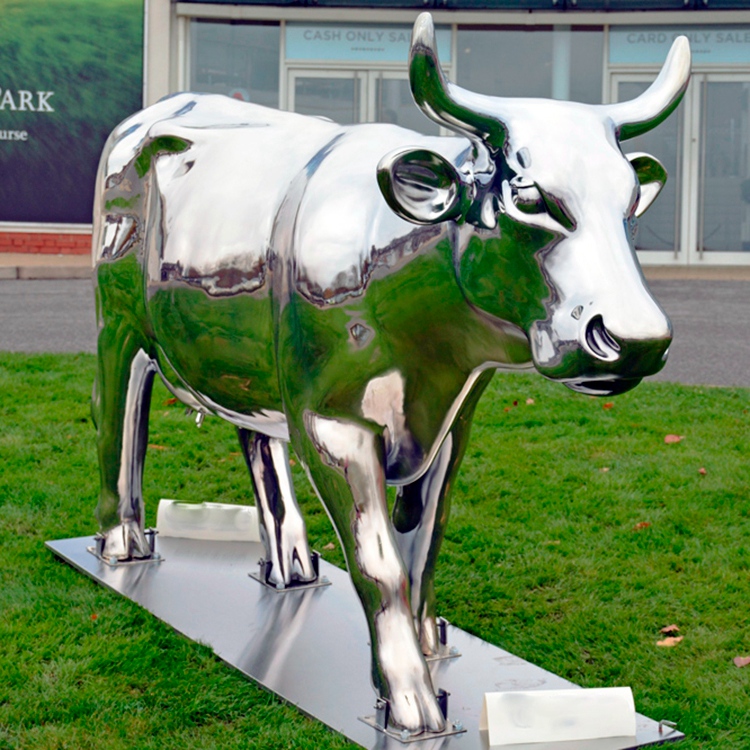 Silver cattle sculpture