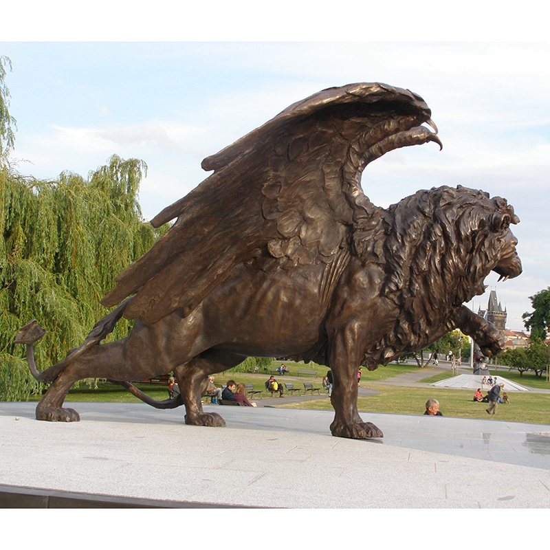 winged lion sculpture
