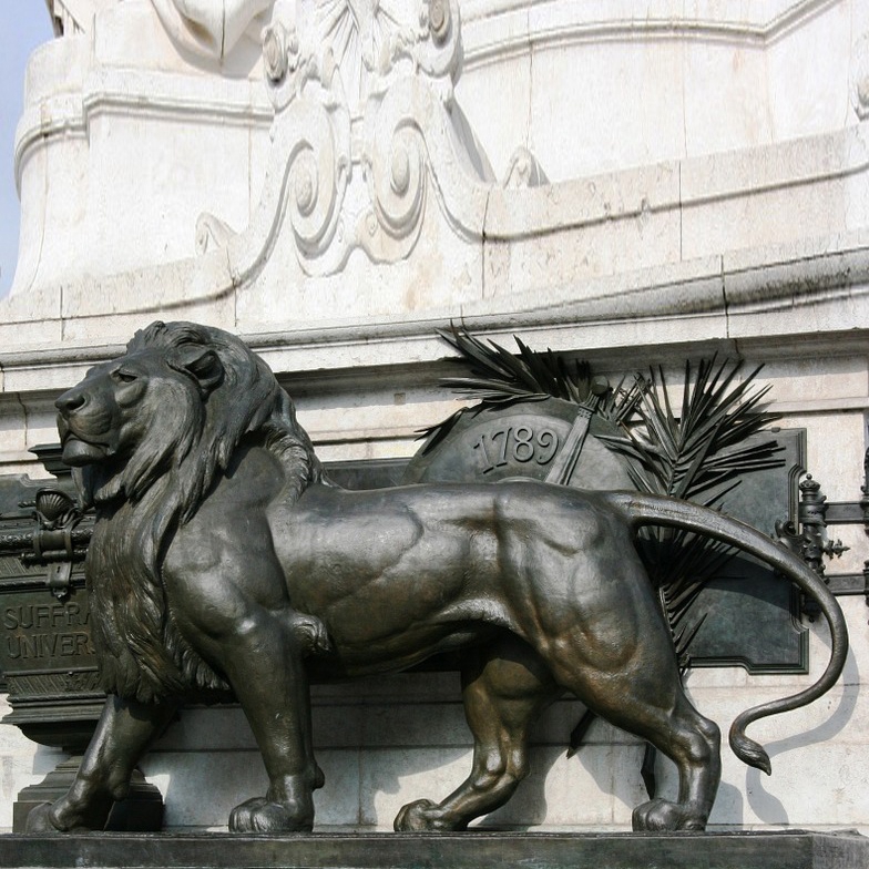 concrete lion statue