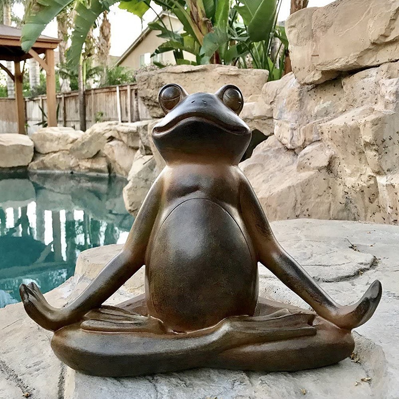 decorative zazen frog sculpture