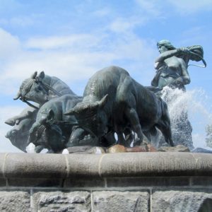 buffalos sculpture for fountain