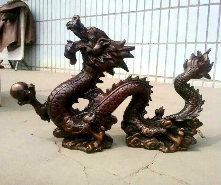 Outdoor large dragon sculpture