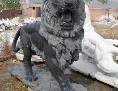 Outdoor black marble lion