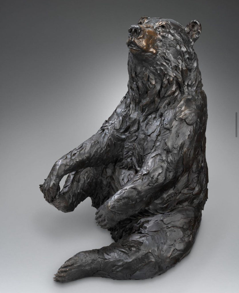 High Quality Mama Bear Sitting Bronze Statue For Decoration
