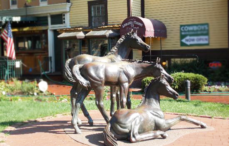 Schleich horses sculptures