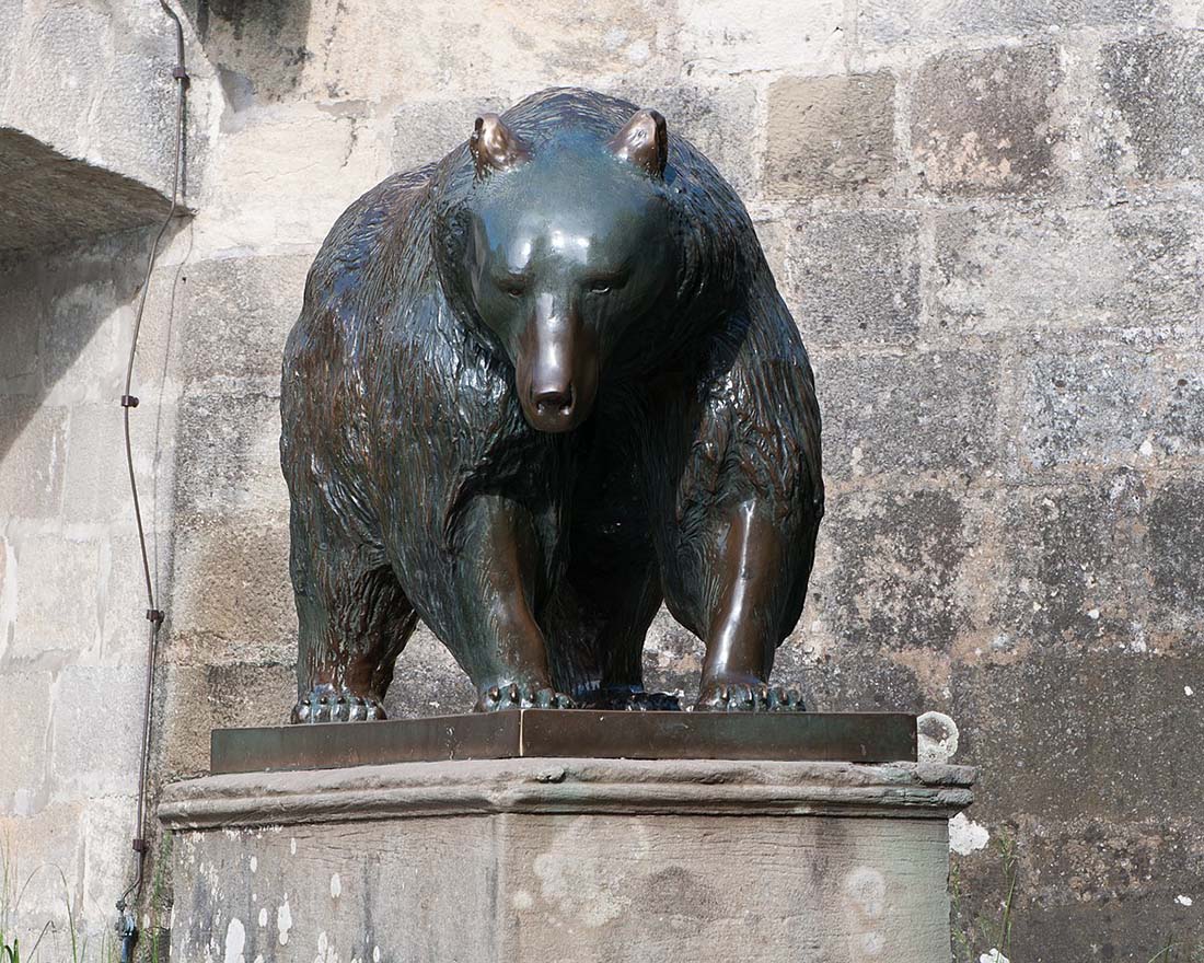 Large Animal Outdoor Garden Bronze Bear Sculpture