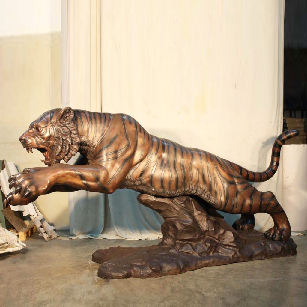 Large Decoration Art of Brass Tiger Statue