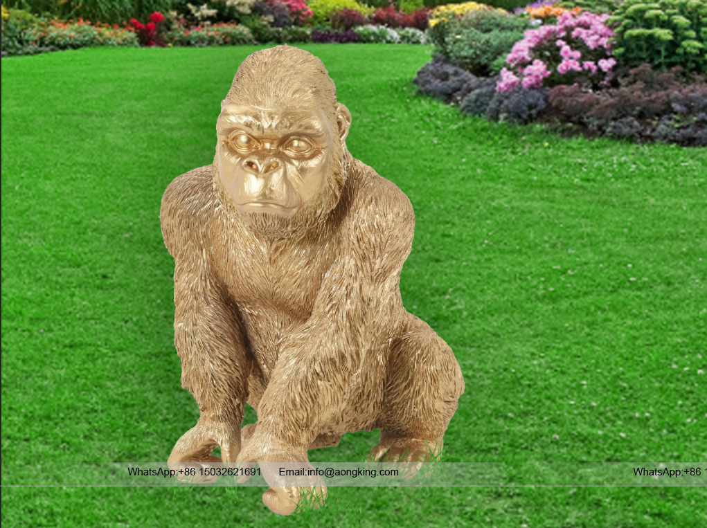 Art shop hot selling customized gorgeous golden gorilla sculpture for outdoor