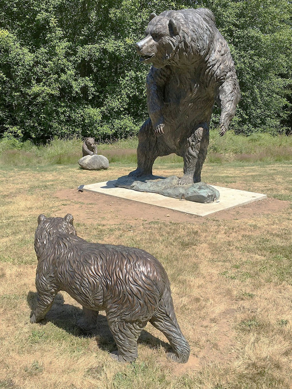 Outdoor Bear sculpture