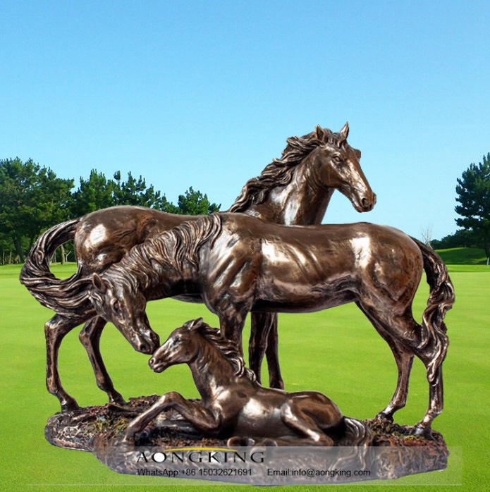 Sweet Horses sculpture