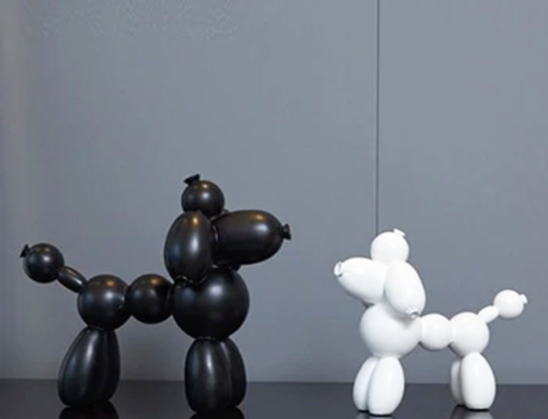 Art shop customized cartoon style indoor black and white dog sculpture