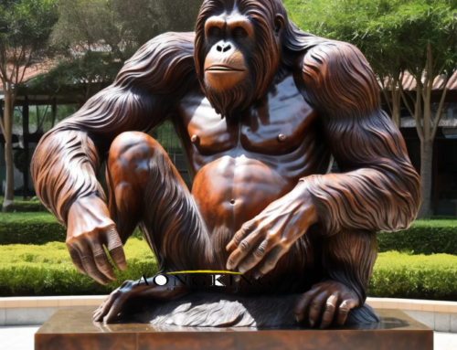 Whimsical Expressive Art Decoration Outdoor Ancient Life-Size Endangered Expressive Sitting Bronze Orangutan Statue