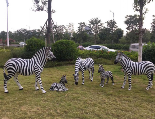 Art shop hot selling customized handmade fiberglass zebra sculpture