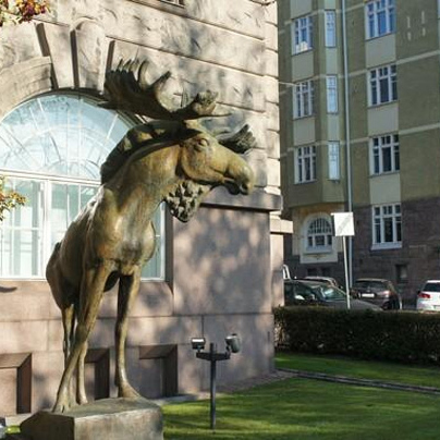 Large animal sculpture reindeer statues