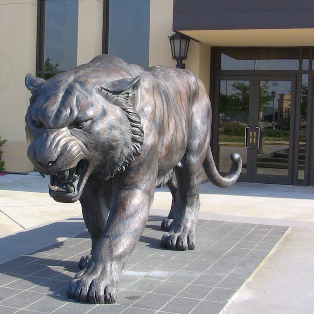 large tiger statue