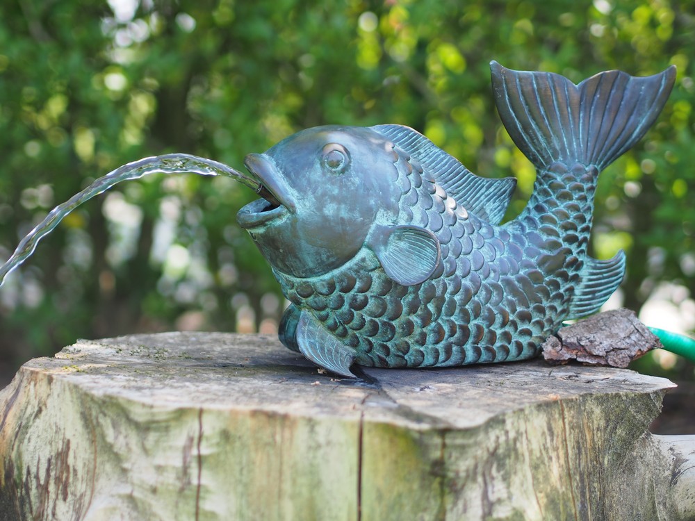outdoor Horn Koi Fish sculpture for fountain