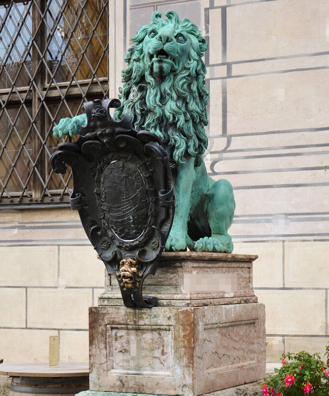 lion statue at palace