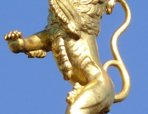 Large Interesteding Outdoor Gold Standing up Lion Statue