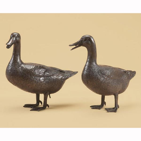 bronze landing duck statue