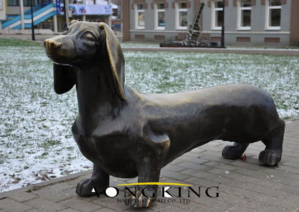 bronze dachshund sculpture2